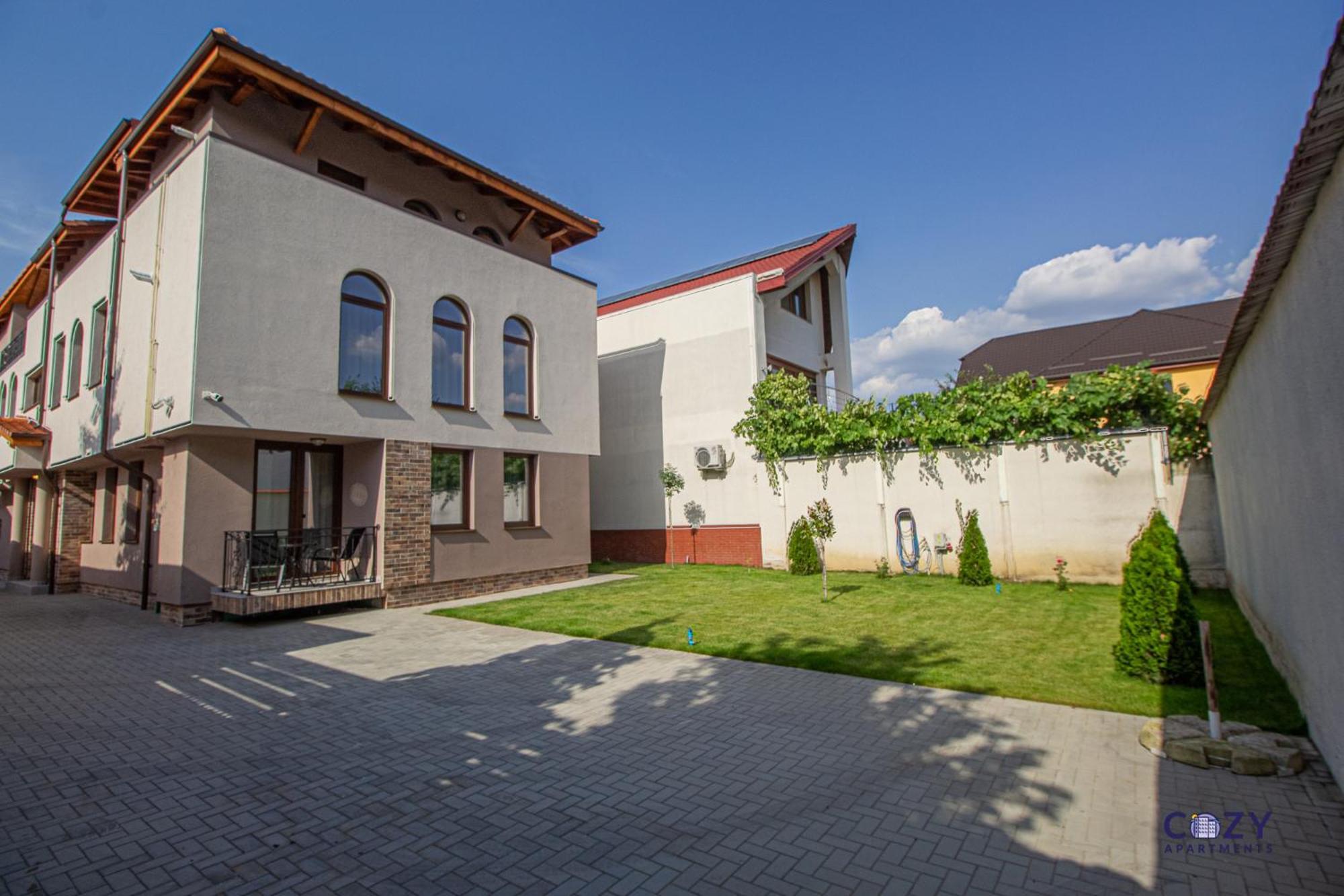 Cozy Brand New Boutique Aparthotel Braşov Esterno foto