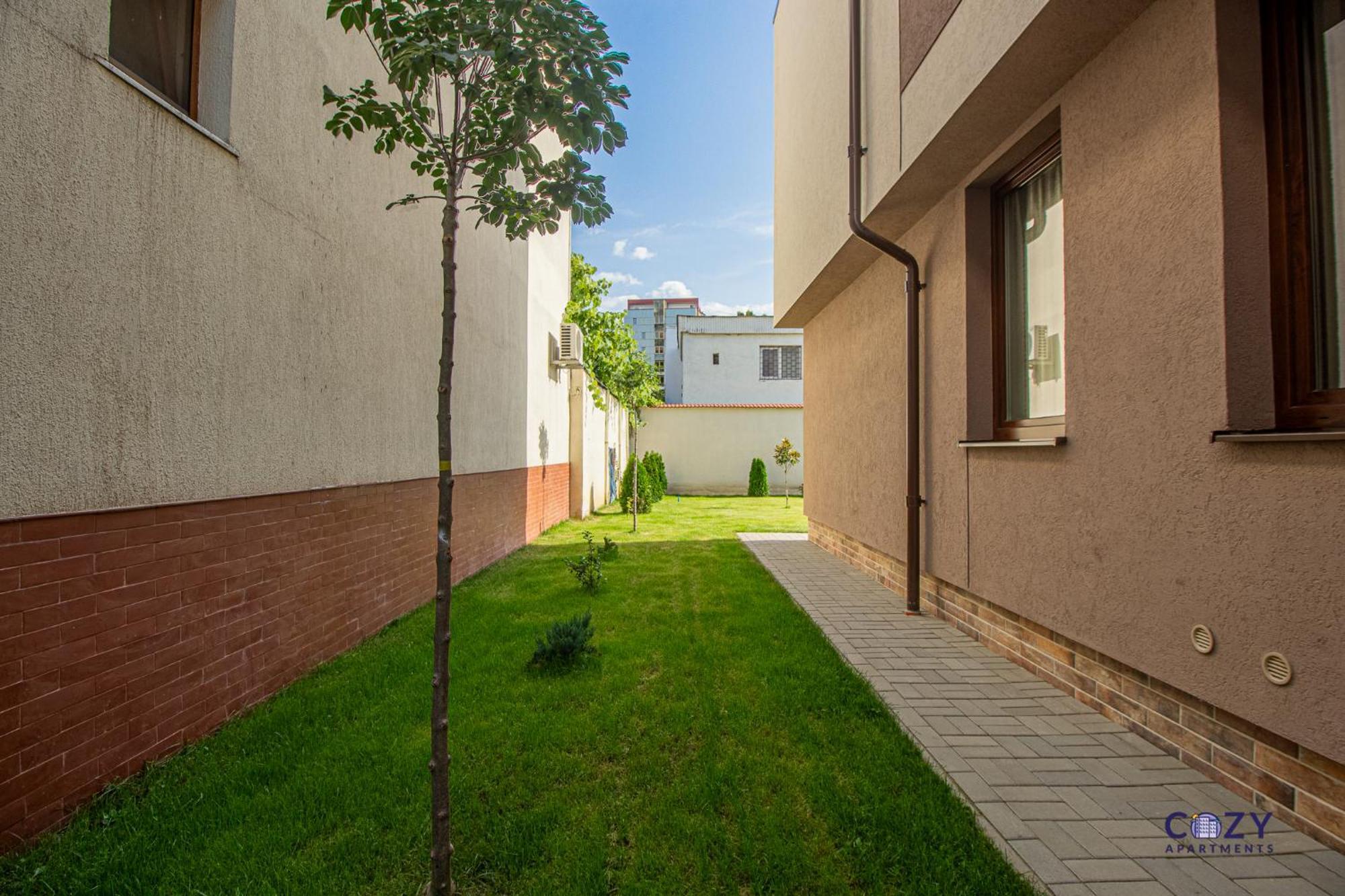 Cozy Brand New Boutique Aparthotel Braşov Esterno foto