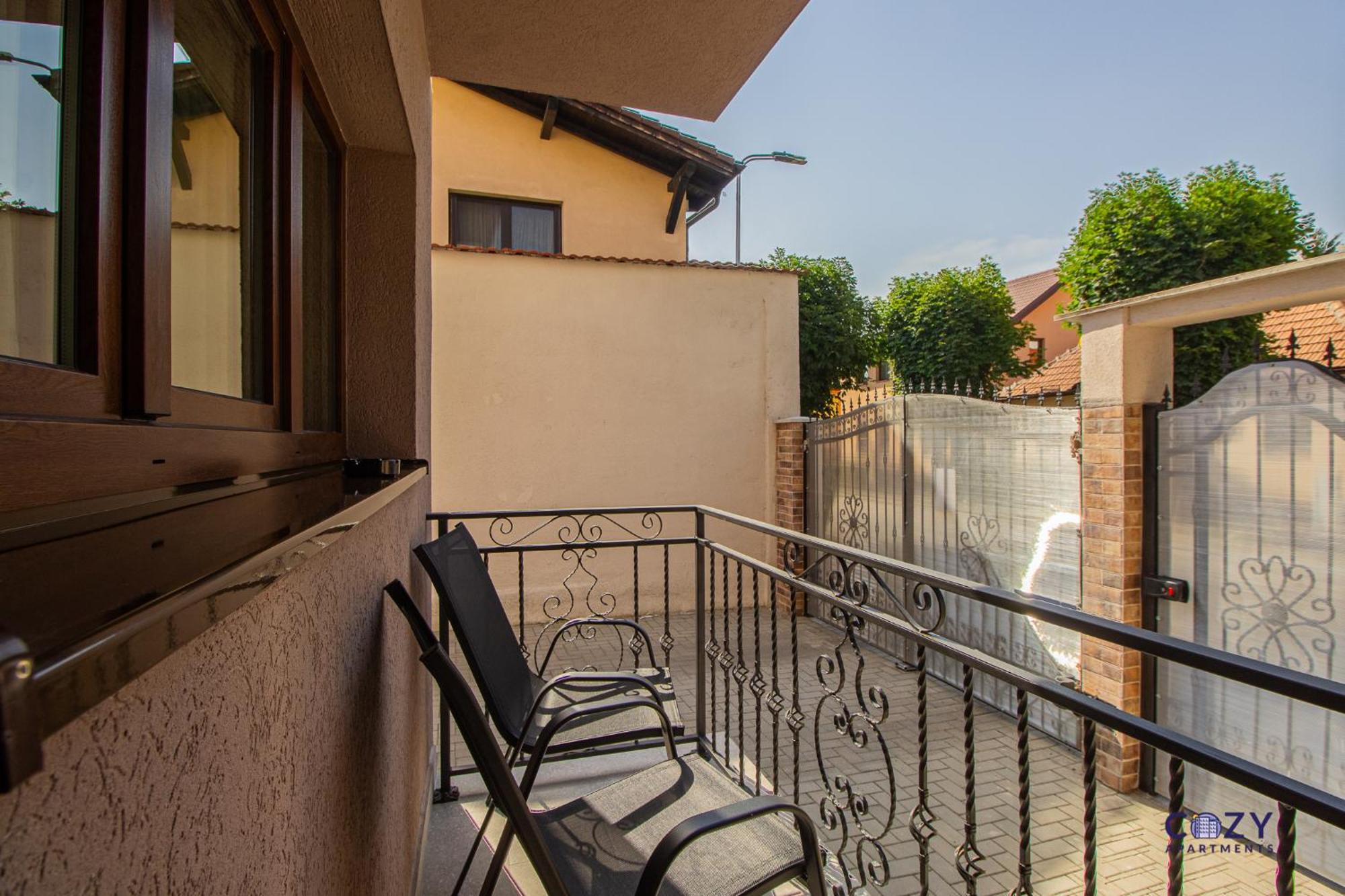 Cozy Brand New Boutique Aparthotel Braşov Esterno foto