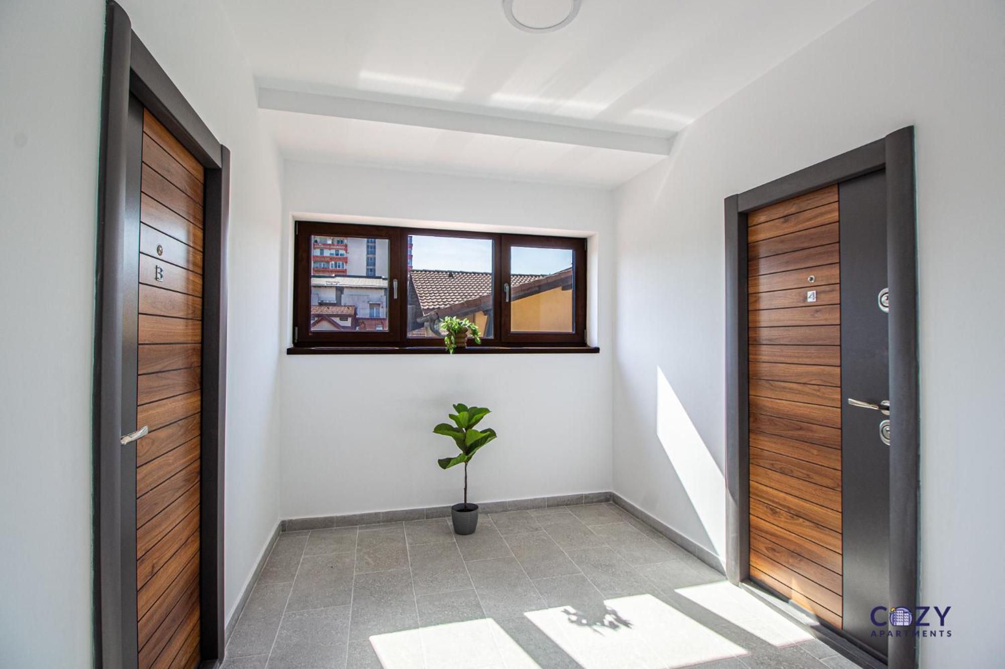 Cozy Brand New Boutique Aparthotel Braşov Esterno foto